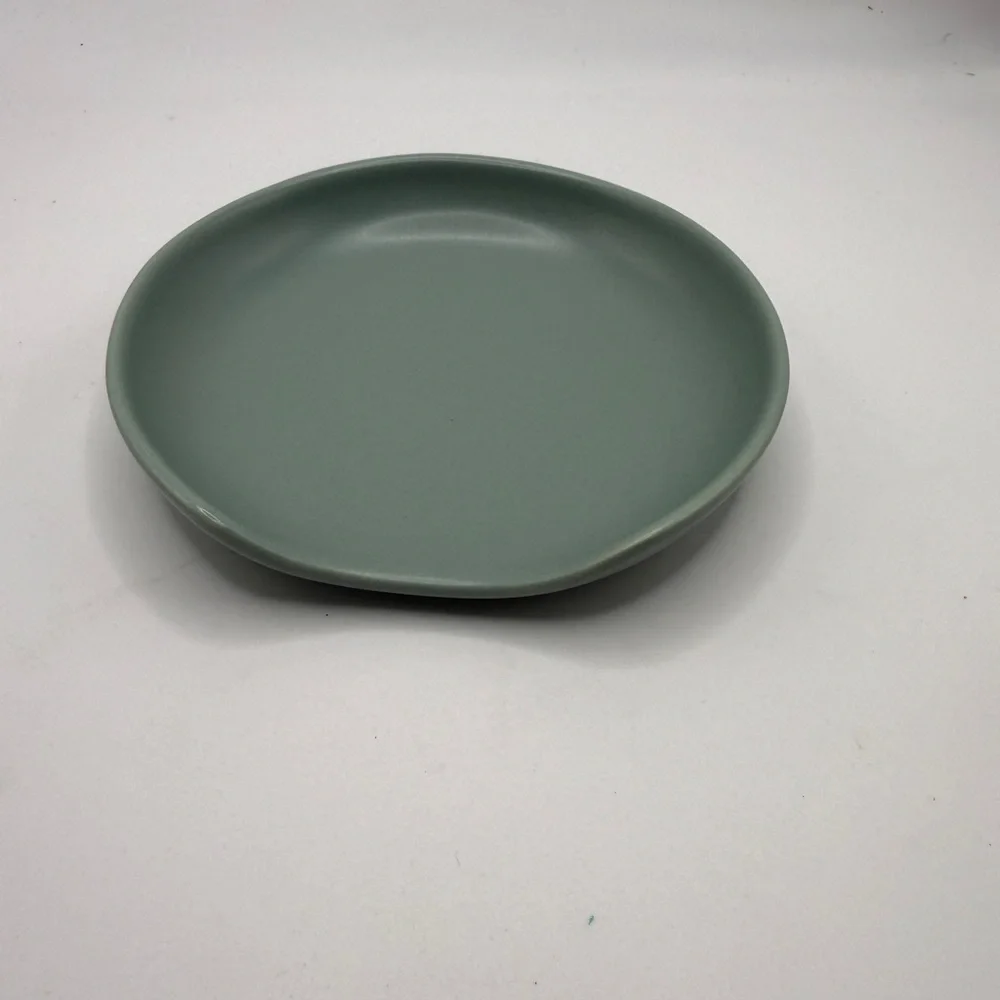 Active Seller!!!  Year & Day Green Ceramic Spoon Rest Brand New Unused in Box